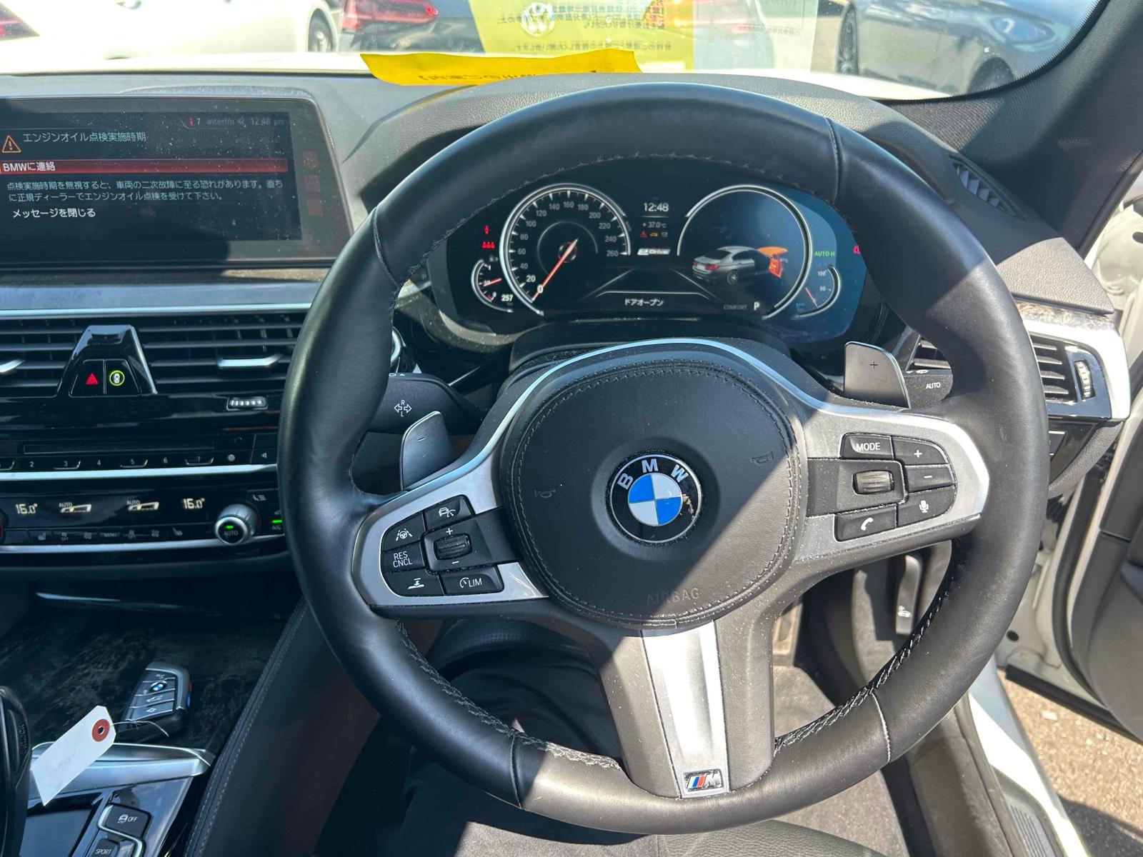 BMW 530E M SPORT