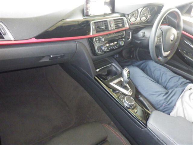 BMW 3 Series 4d 330E SPORT IPERFORMANCE