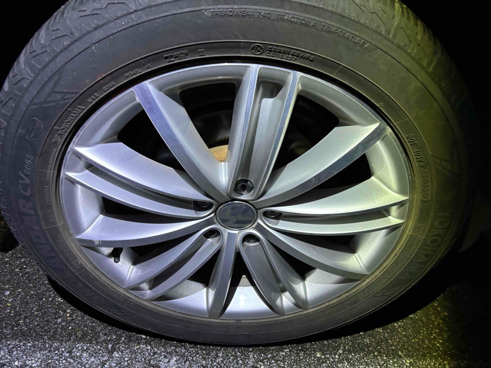 Volkswagen Tiguan 1.4TSI BMT LOUNGE