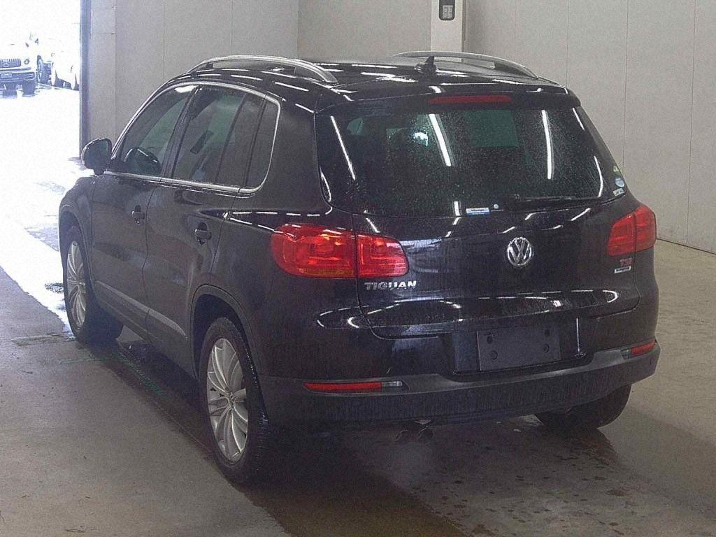 Volkswagen Tiguan 1.4TSI BMT LOUNGE