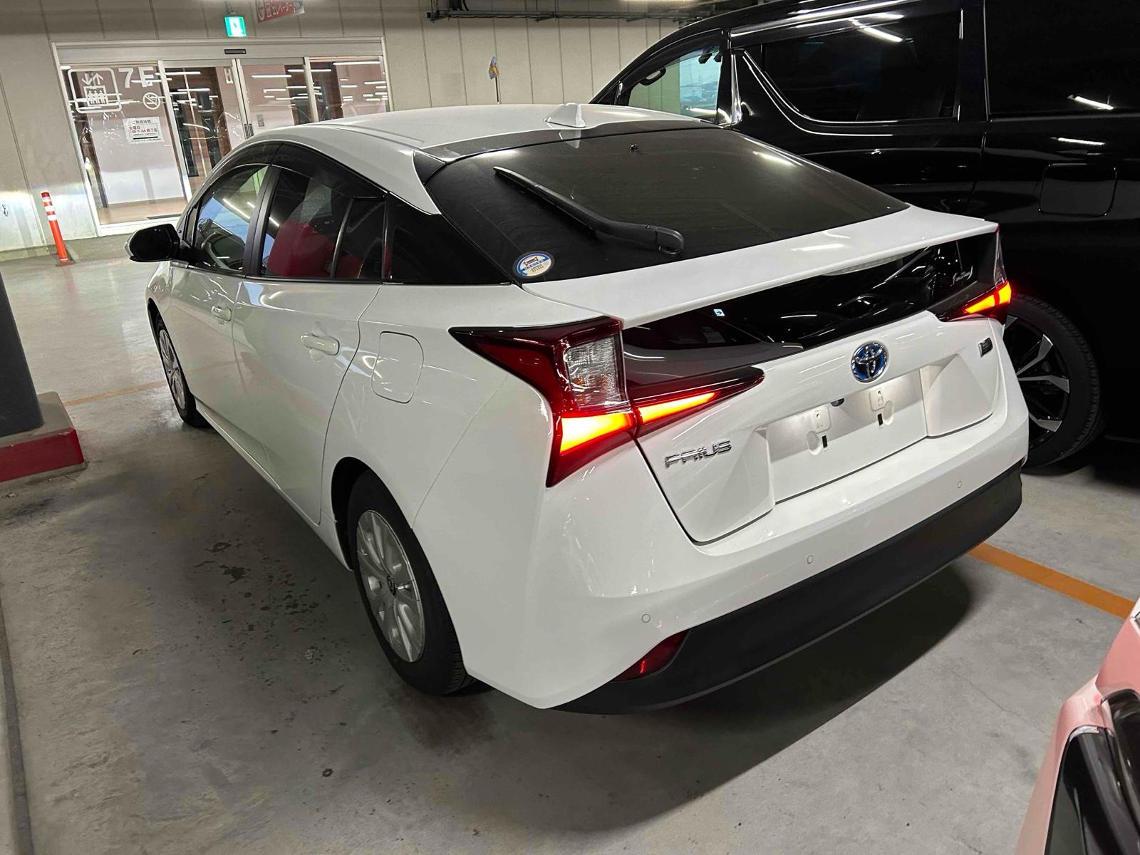 Toyota Prius S