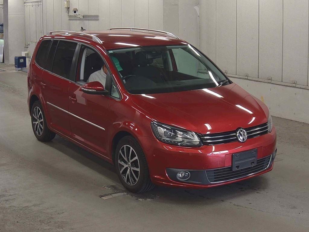 Volkswagen GOLF TOURAN TSI HIGH LINE