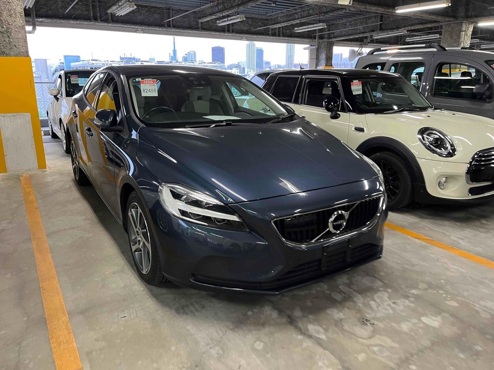 Volvo V40 D4MO MEN MANY M