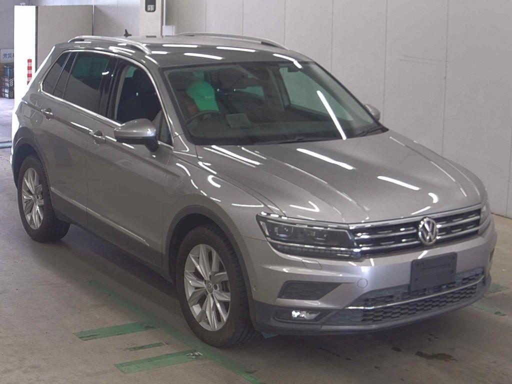 Volkswagen Tiguan TDI4 MOTION HIGH LINE