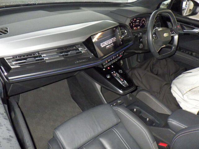 Audi Q4 e-tron 40 S LINE