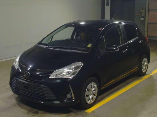 Toyota Vitz F SAFETY - EDITION 3