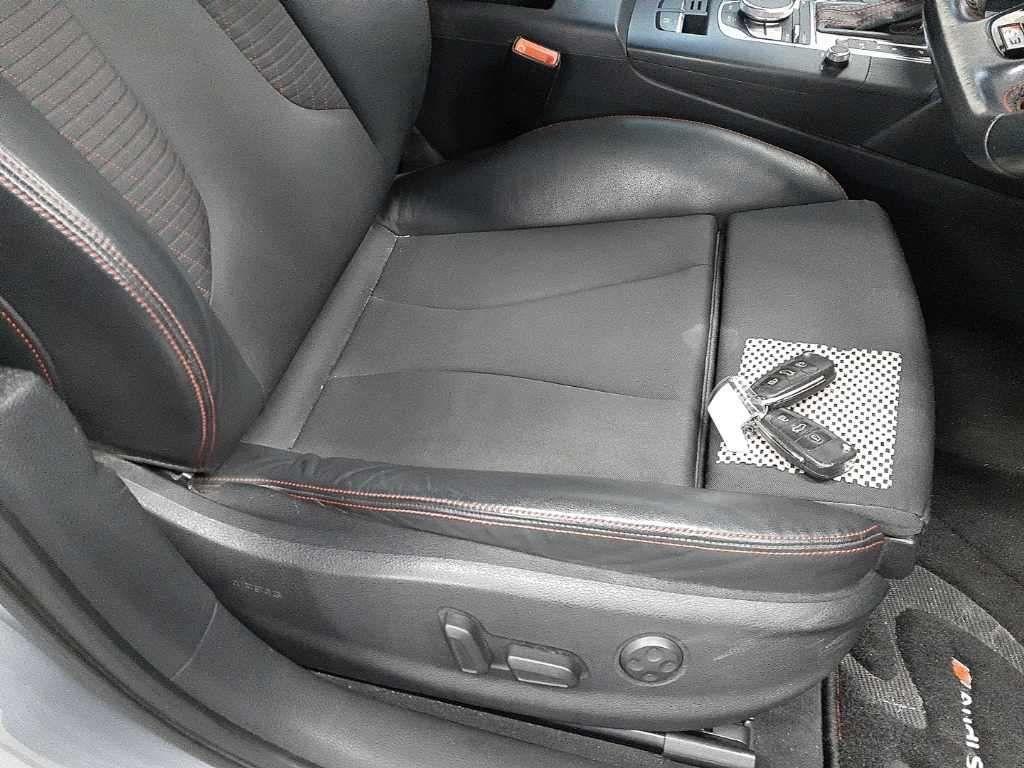 Audi S3 SEDAN 4WD