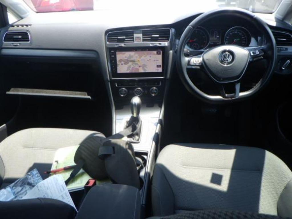 Volkswagen Golf TSIｺﾝﾌｫｰﾄﾗｲﾝ