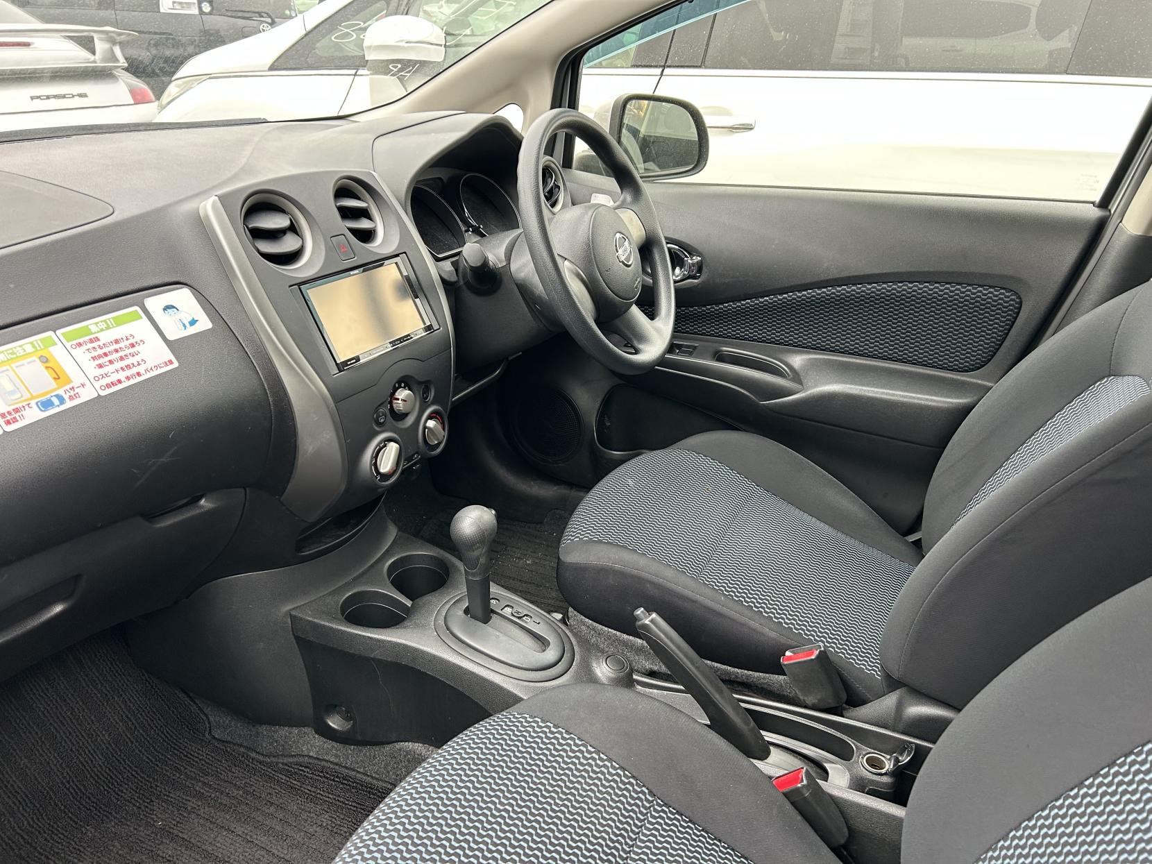 Nissan Note X