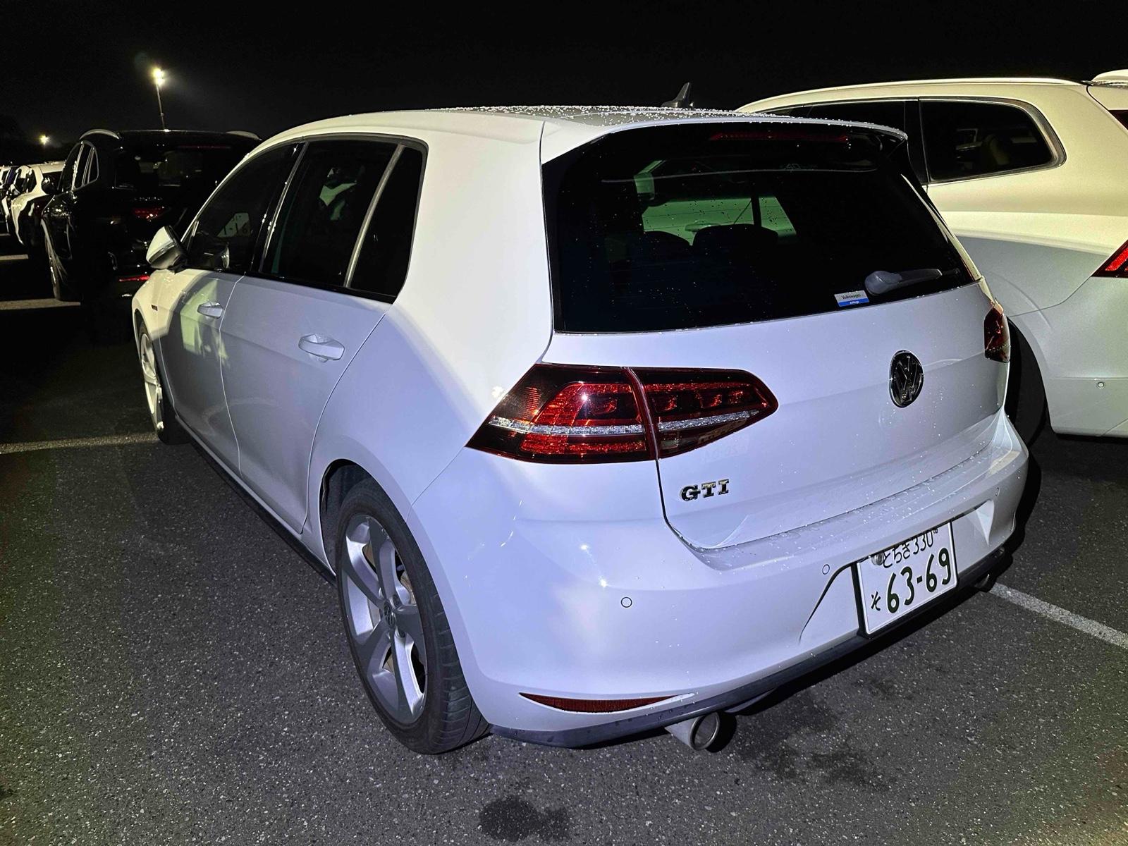 Volkswagen GOLF GTI 2.0