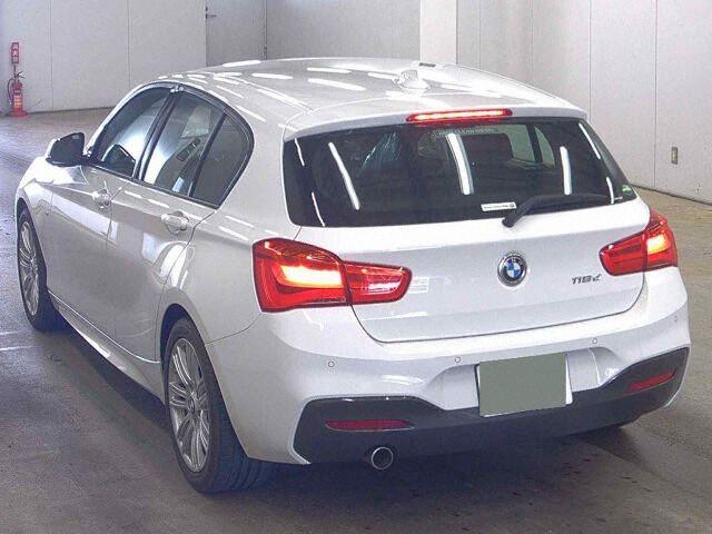 BMW 1 Series 5d 118D M-SPORT