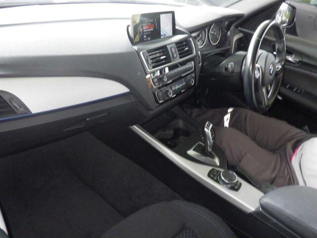 BMW 1 Series 5d 118D M-SPORT