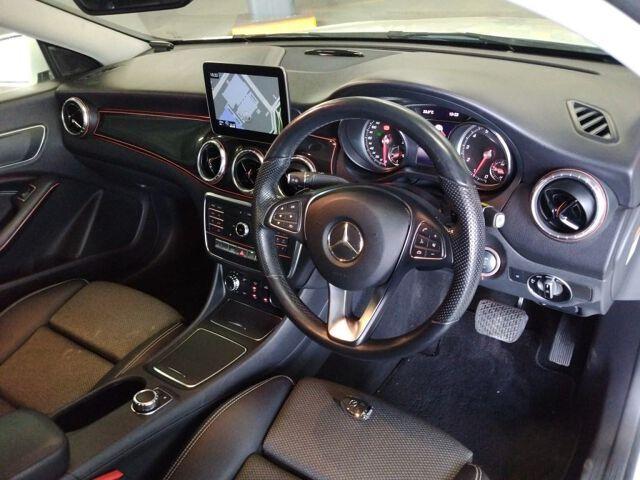 Mercedes-Benz Cla-class CLA180 AMG STYLE