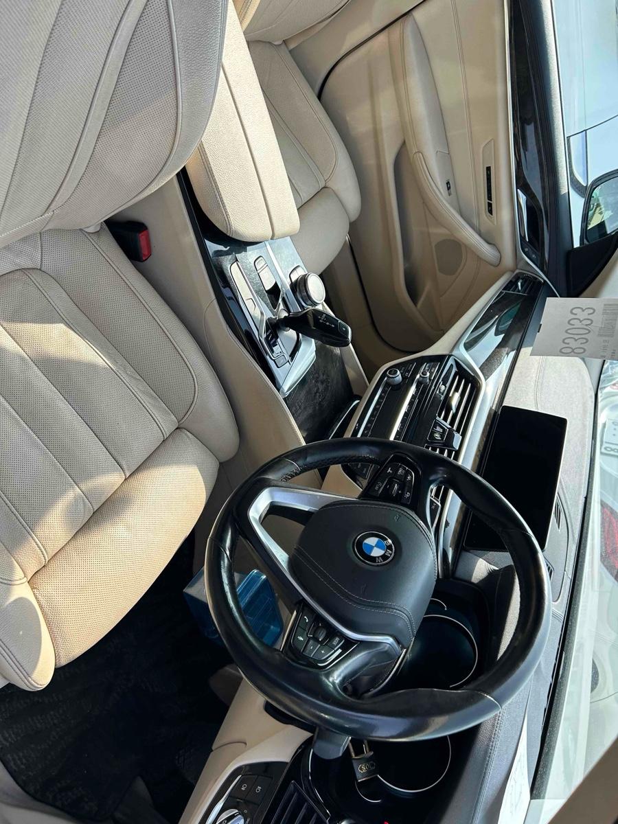 BMW 523D LUXURY 2.0