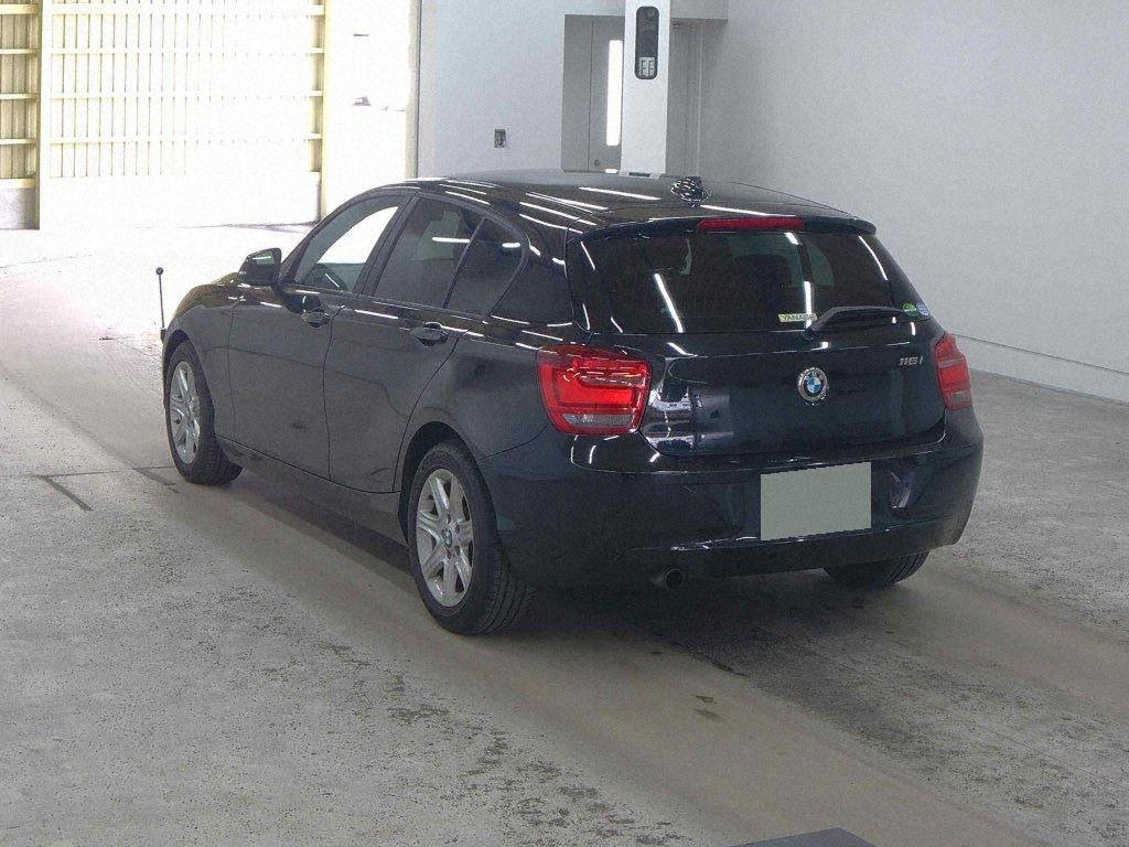 BMW 1 SERIES 5D 116I