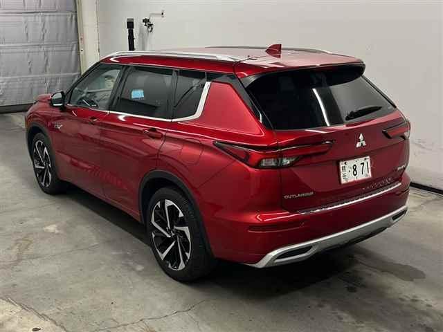 Mitsubishi Outlander Phev P