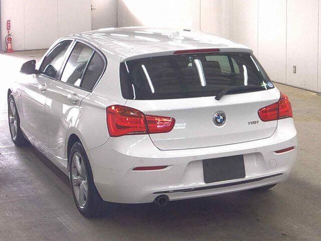 BMW 1 Series 5d 118I SPORT