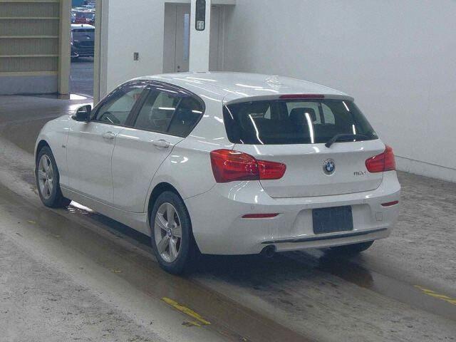 BMW 1 Series 5d 118D SPORT