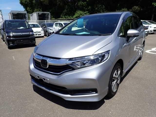 Honda Shuttle HYBRID?Honda SENSING