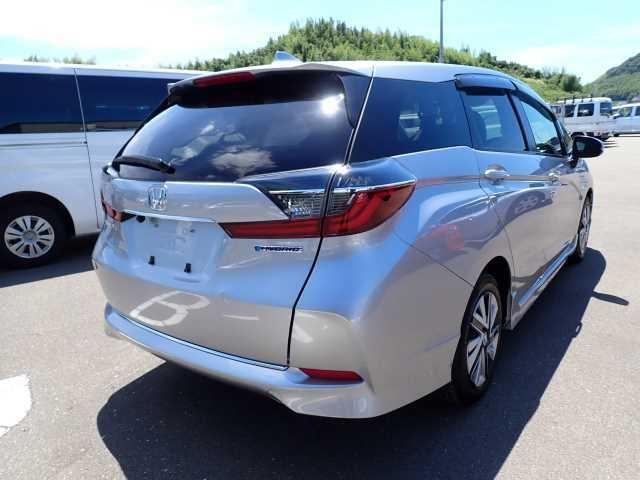 Honda Shuttle HYBRID?Honda SENSING