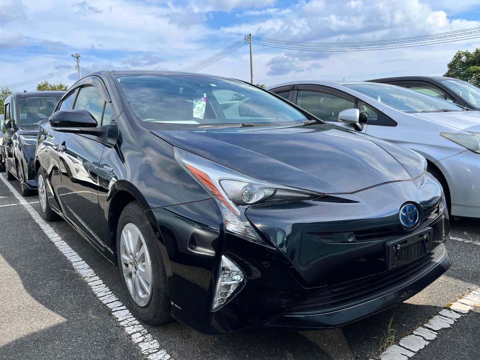 Toyota Prius S SAFETY PLUS