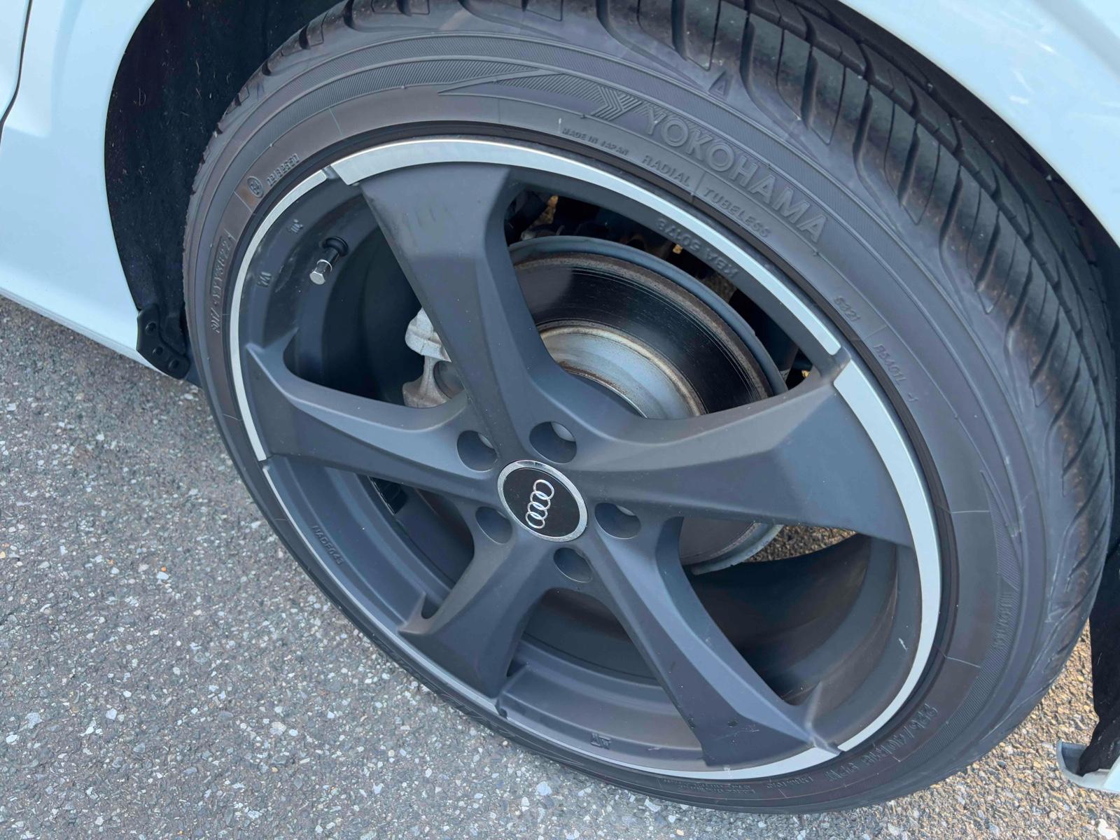 Audi A3 SEDAN 1.4TFSI COD