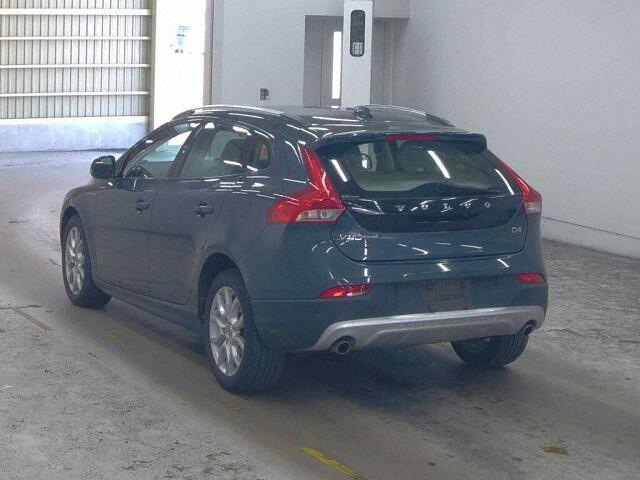 Volvo V40 CROSS COUNTRY D4 SUMMUM