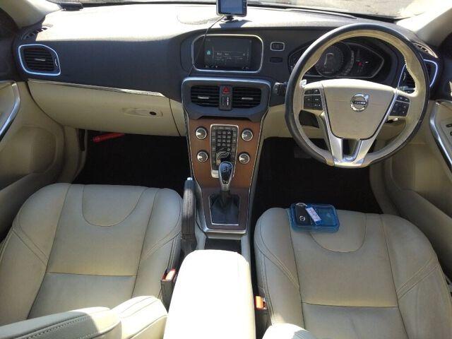 Volvo V40 CROSS COUNTRY D4 SUMMUM