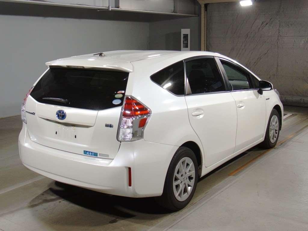 Toyota Prius ALPHA S