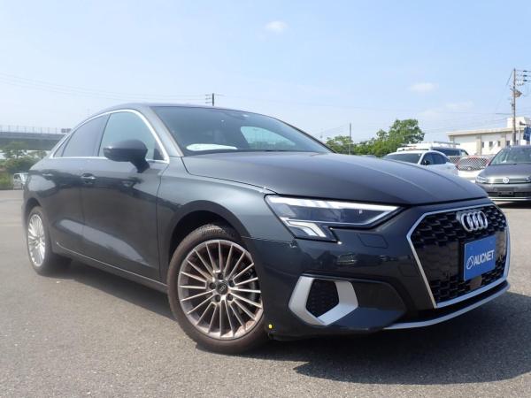 Audi A3 ３０ ＴＦＳＩ アドバンスド