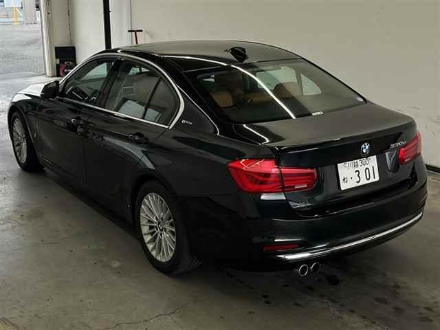 BMW 3 Series 330E LUXURY