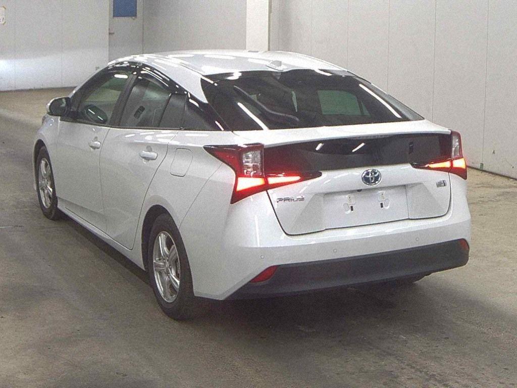 Toyota Prius S SAFETY PLUS 2