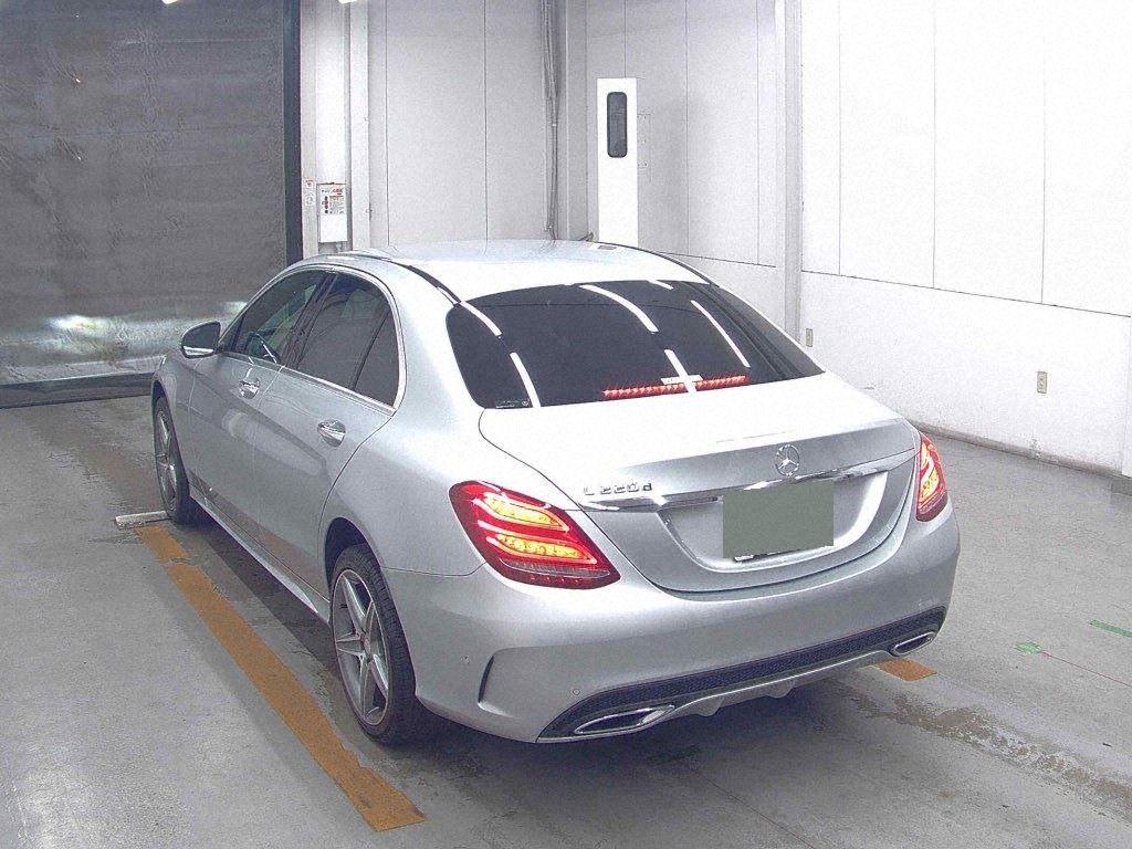 Mercedes-Benz C-CLASS 4D C220D AVANTGARDE AMG LINE