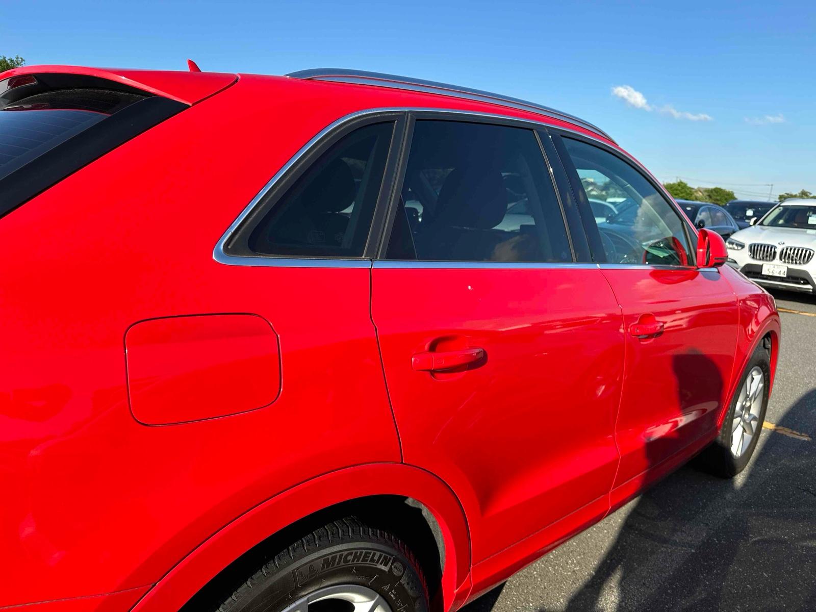 Audi Q3 COLOR SELECTION