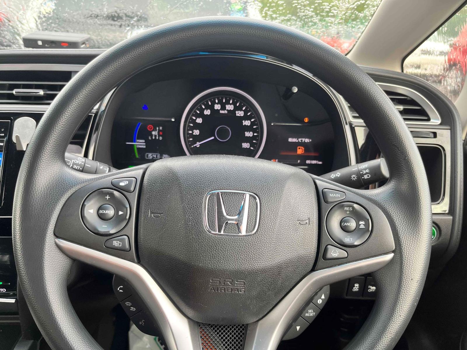 Honda Shuttle HYBRID HONDA SENSING