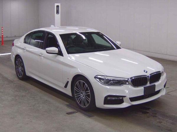 BMW 5 Series 4d 530E M-SPORT IPERFORMANCE