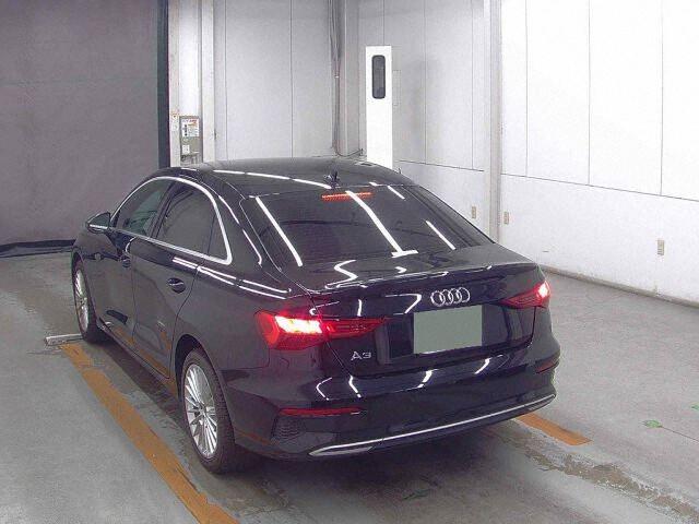 Audi A3 Sedan 30TFSI ADVANCED