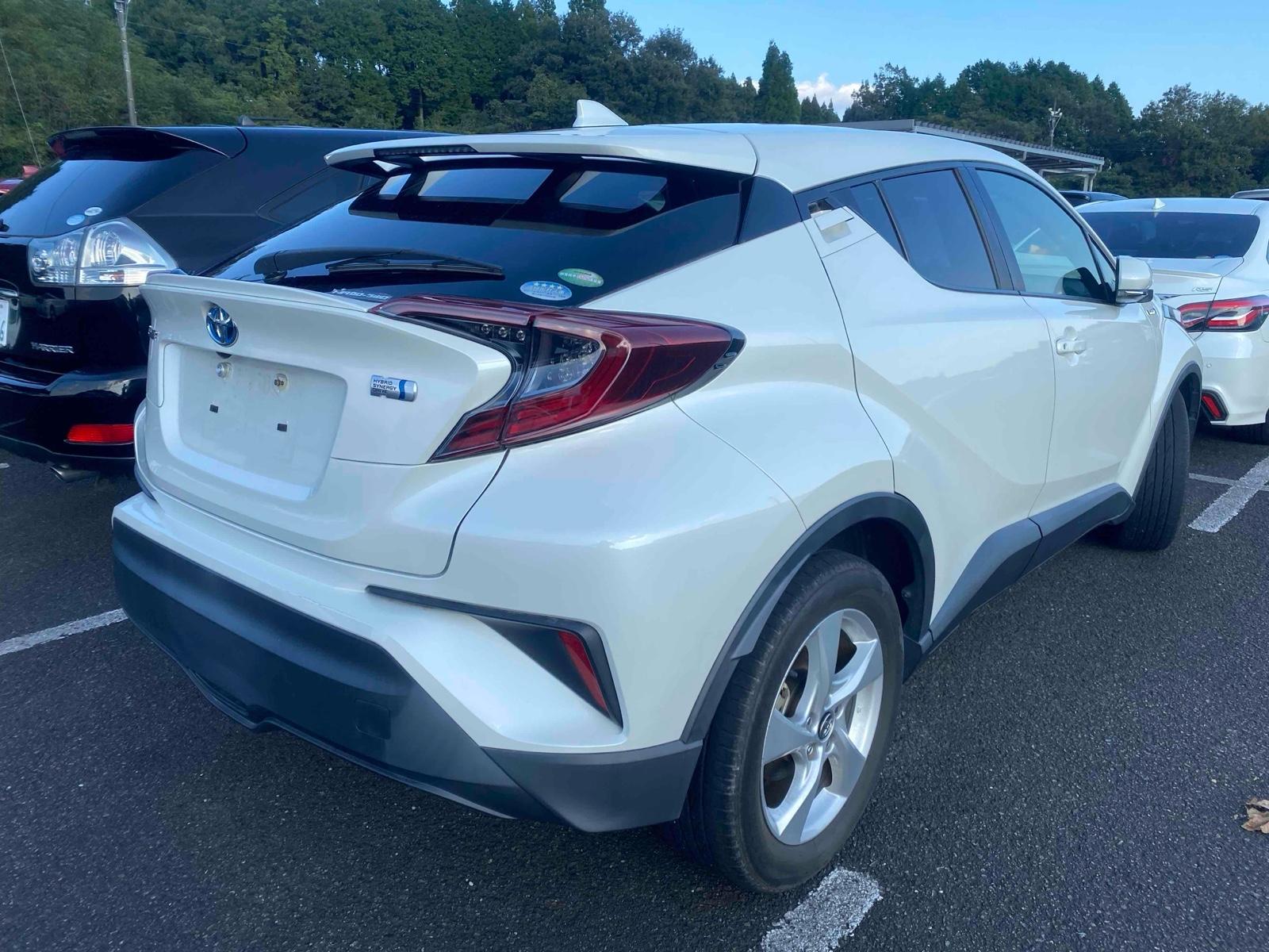 Toyota C-HR S LED PACKAGE