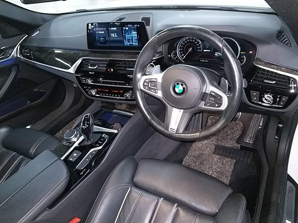 BMW 530E I-PERFORMANCE M-SP