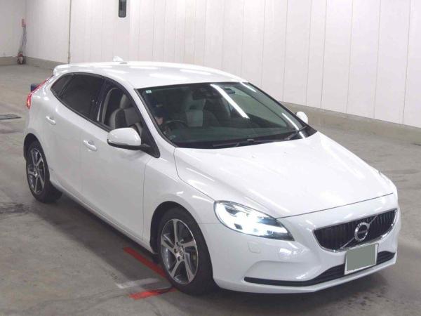 Volvo V40 YV1MV2920H2433494