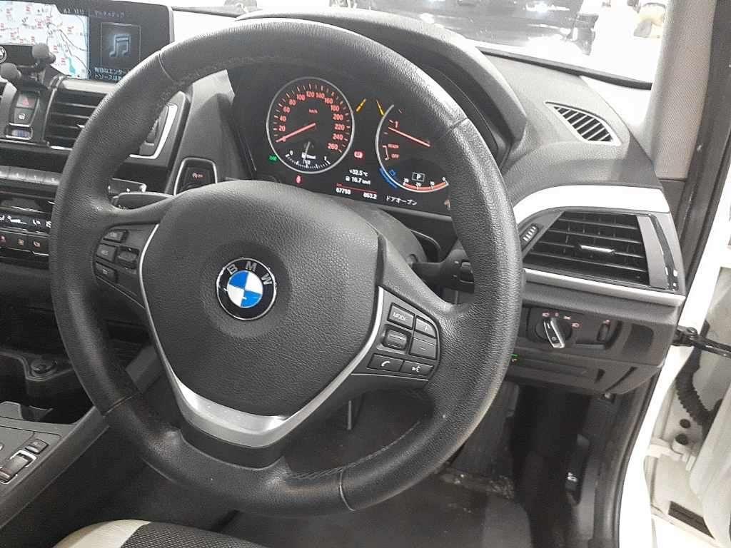 BMW 1-Series 118d Style