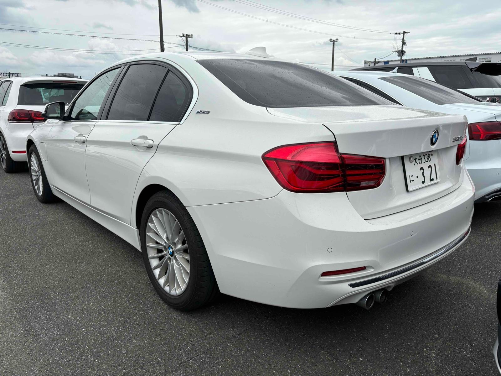 BMW 330 E LUXURY