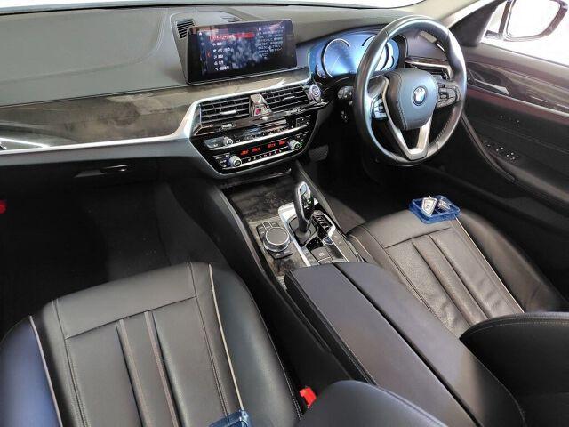 BMW 5 Series 4d 523D LUXURY