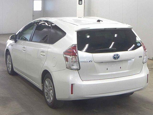 Toyota Prius ALPHA S