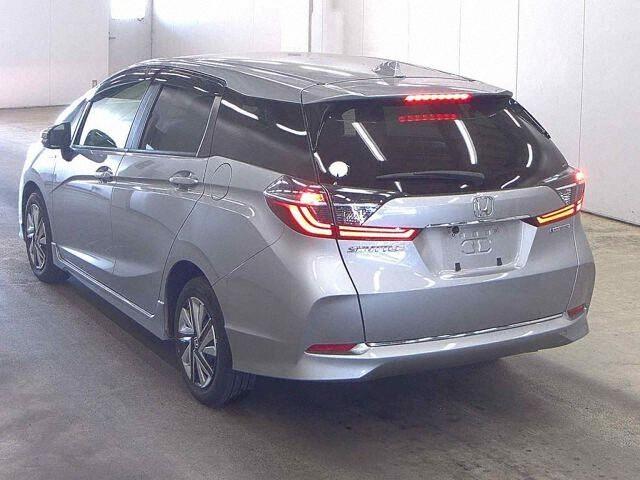 Honda Shuttle HYBRID HONDA SENSING