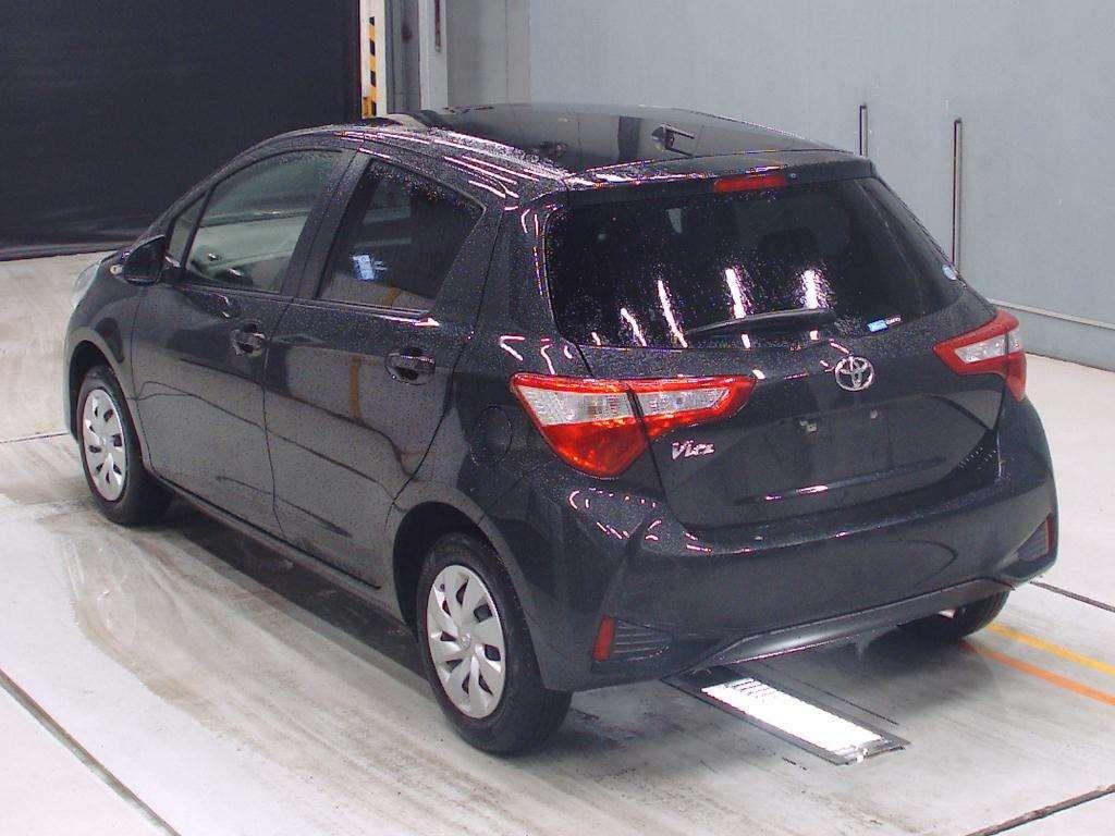 Toyota Vitz F