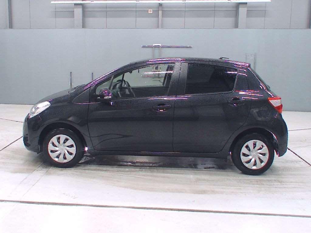 Toyota Vitz F
