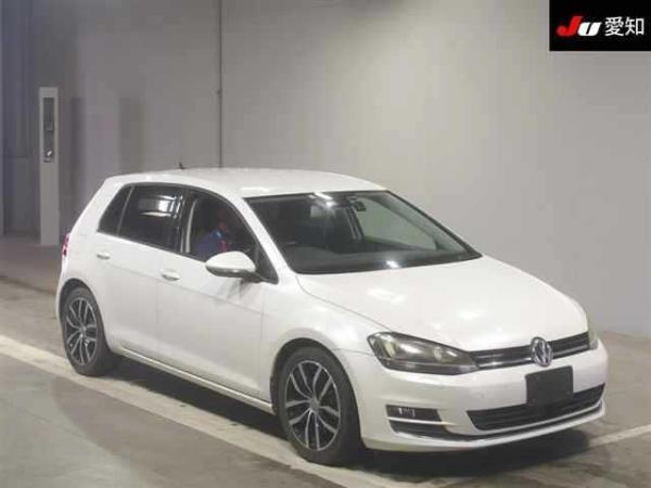 Volkswagen Golf TSI