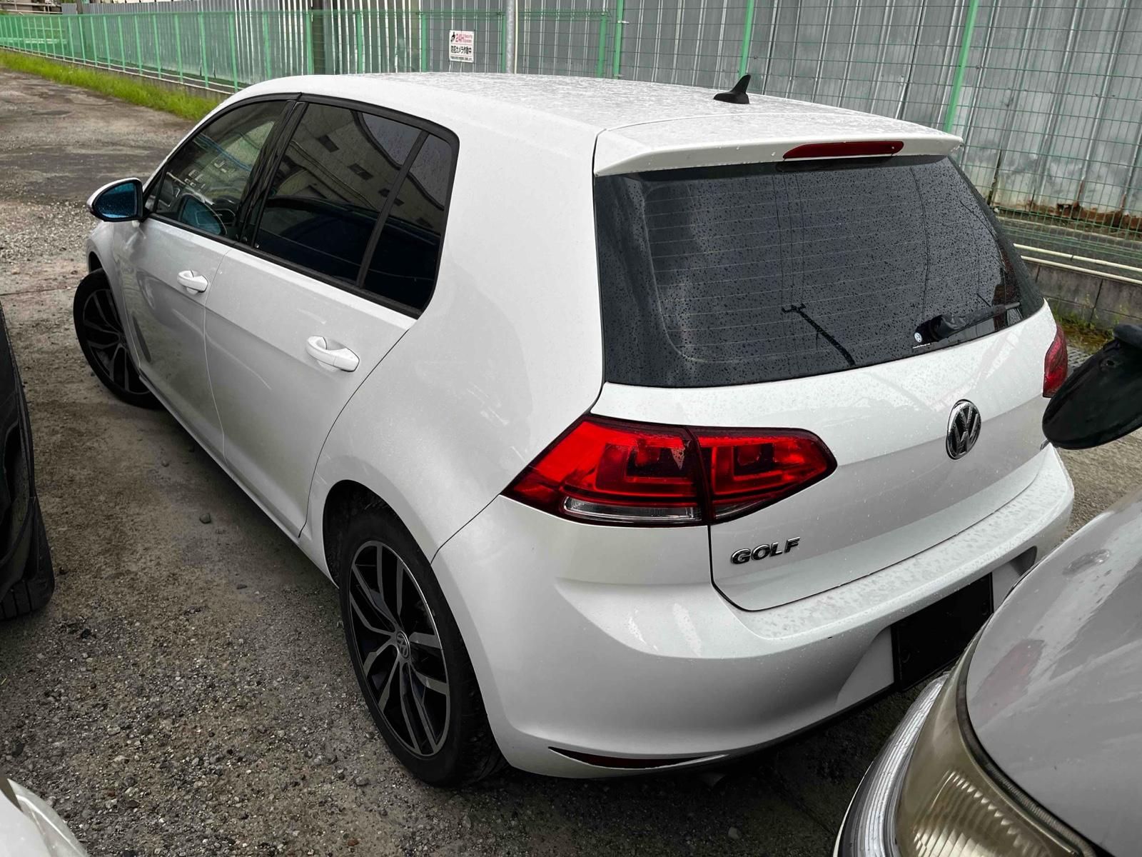 Volkswagen Golf TSI