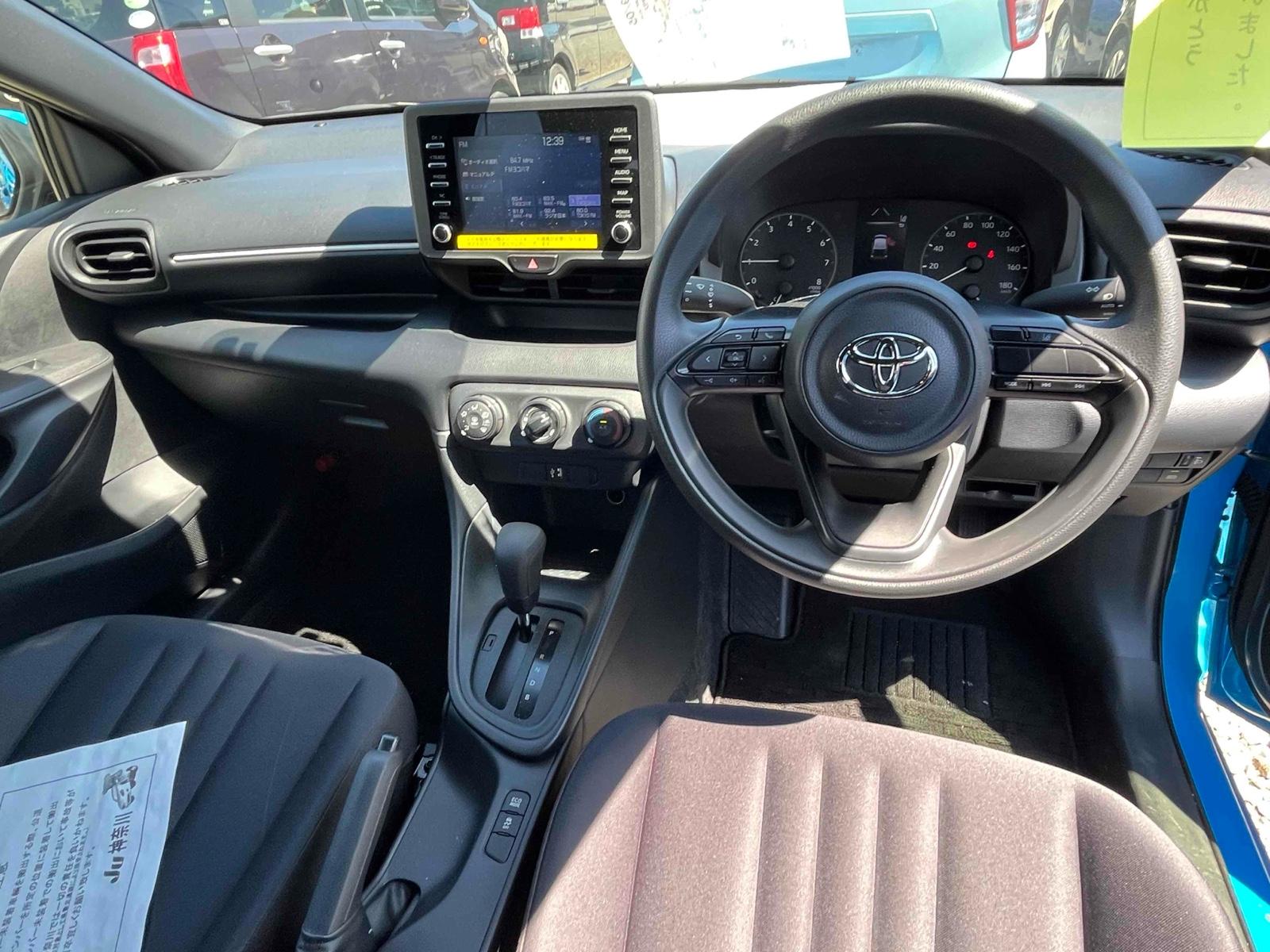 Toyota Yaris X